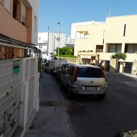 A 50 Passi Dalla Idruntina Apartment